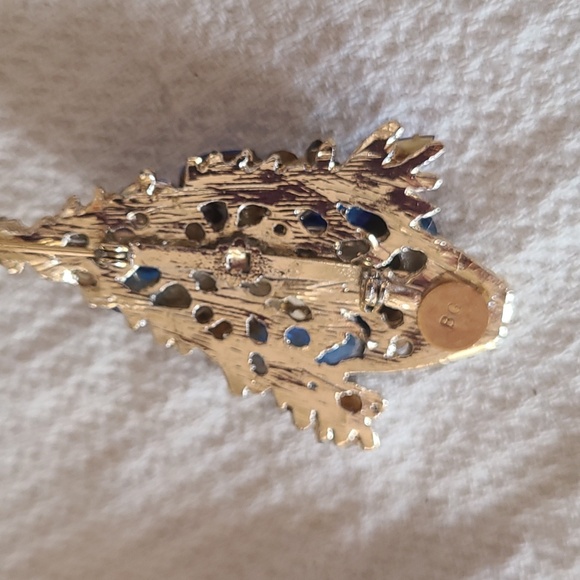 BG Rhinestone Pin - Picture 3 of 8